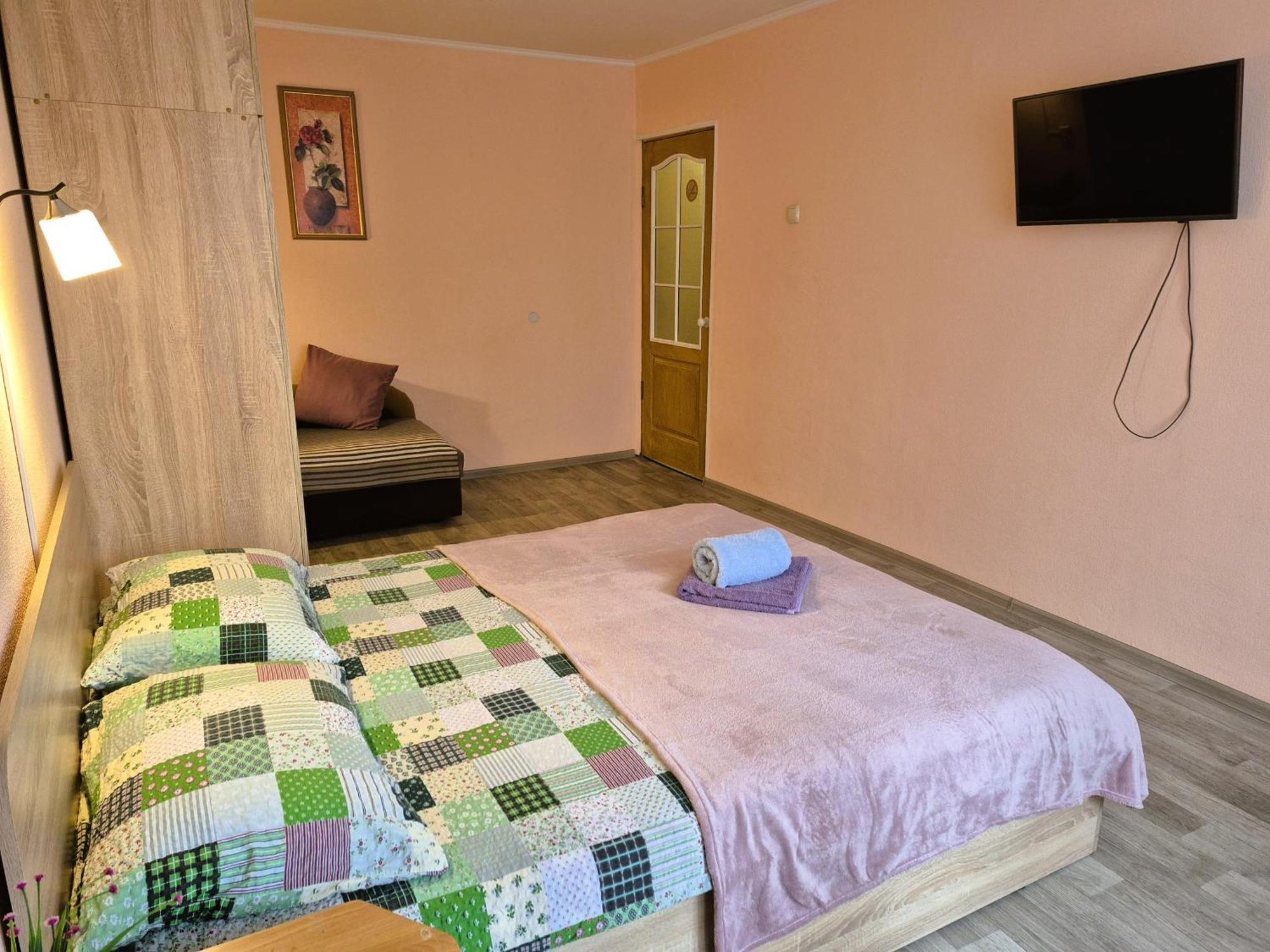 Apartment Home Comfort In Nikolaev Mykolajiv Exteriör bild